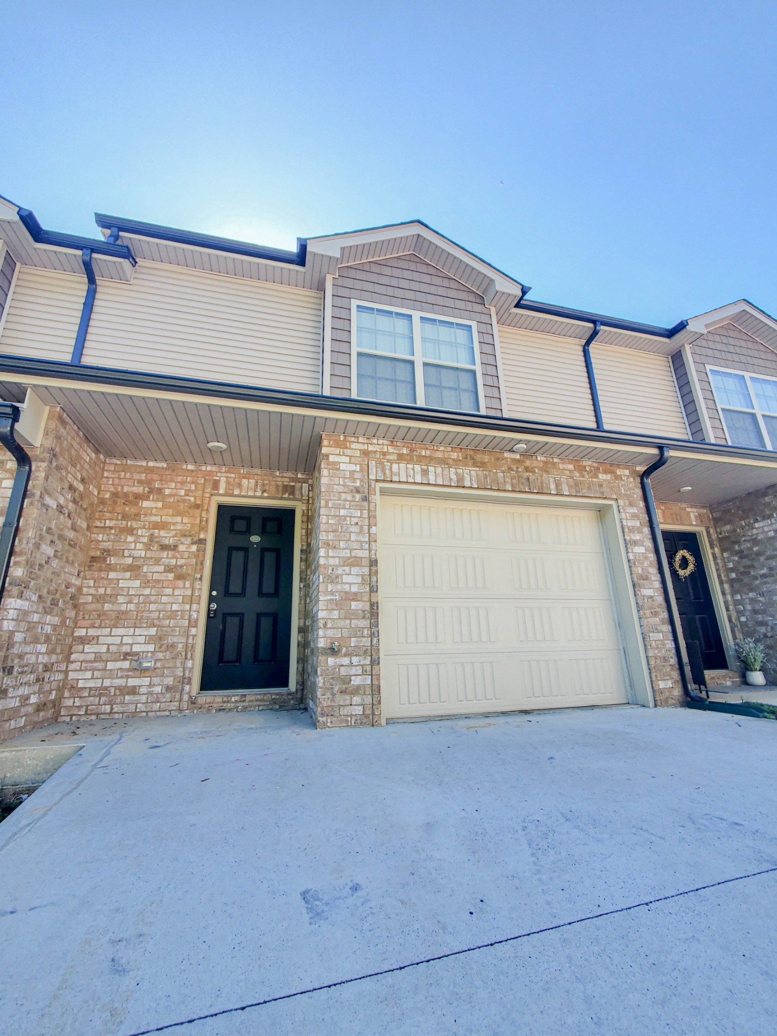 135 Country Lane Clarksville TN 37043