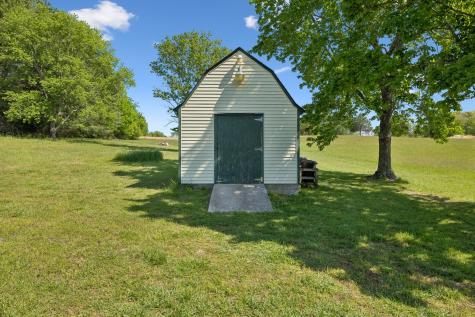 6644 Highway 76, E Springfield TN 37172