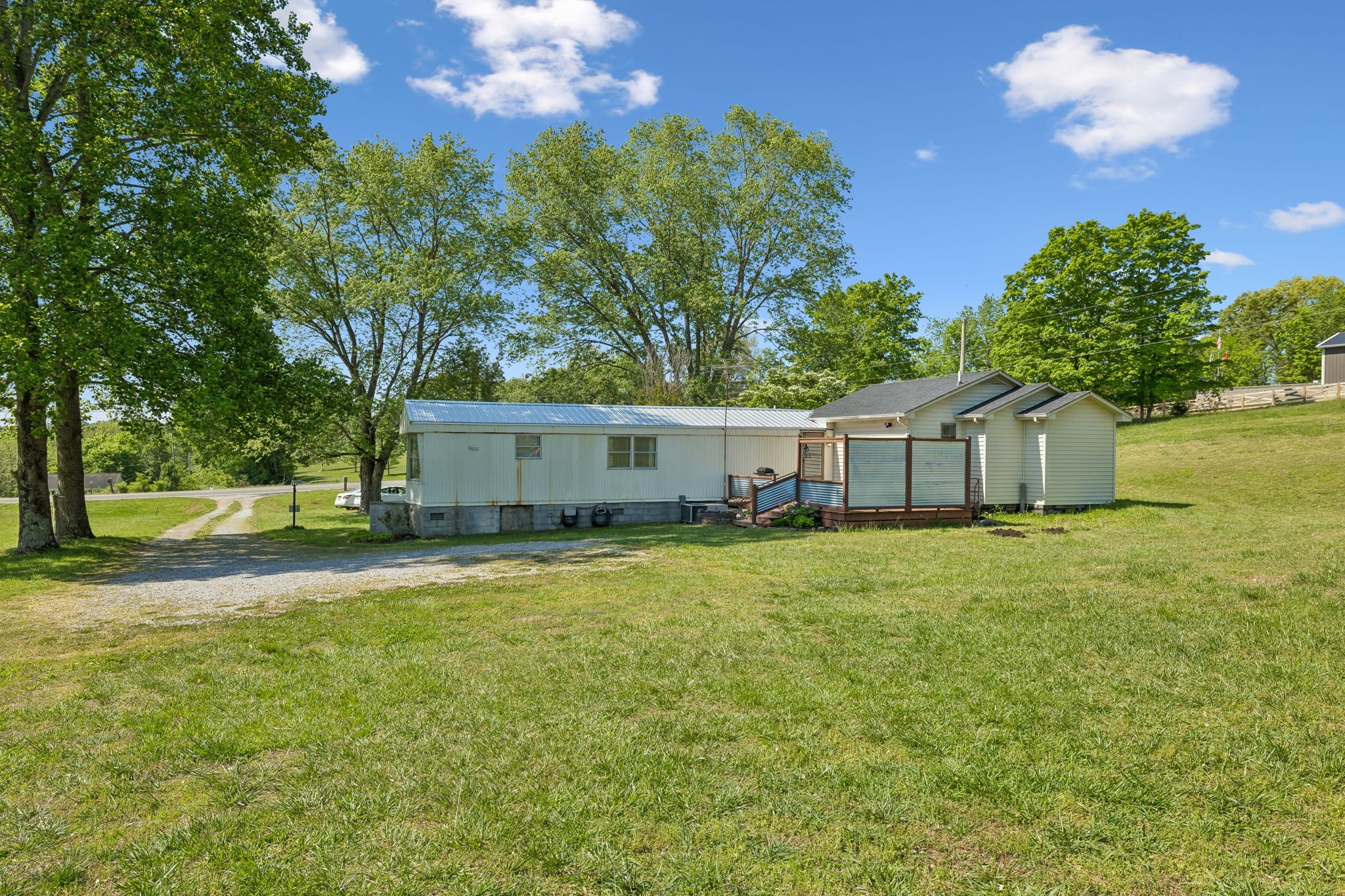 6644 Highway 76, E Springfield TN 37172