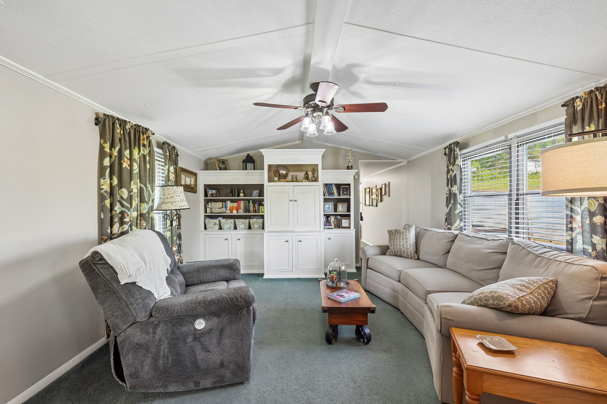 6644 Highway 76, E Springfield TN 37172