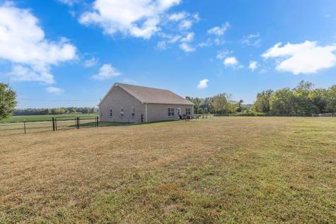 1130 Ferrells Loop Road Beechgrove TN 37018