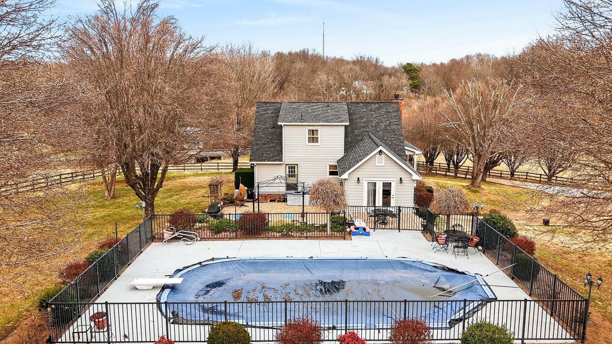 3146 Old Greenbrier Pike Greenbrier TN 37073