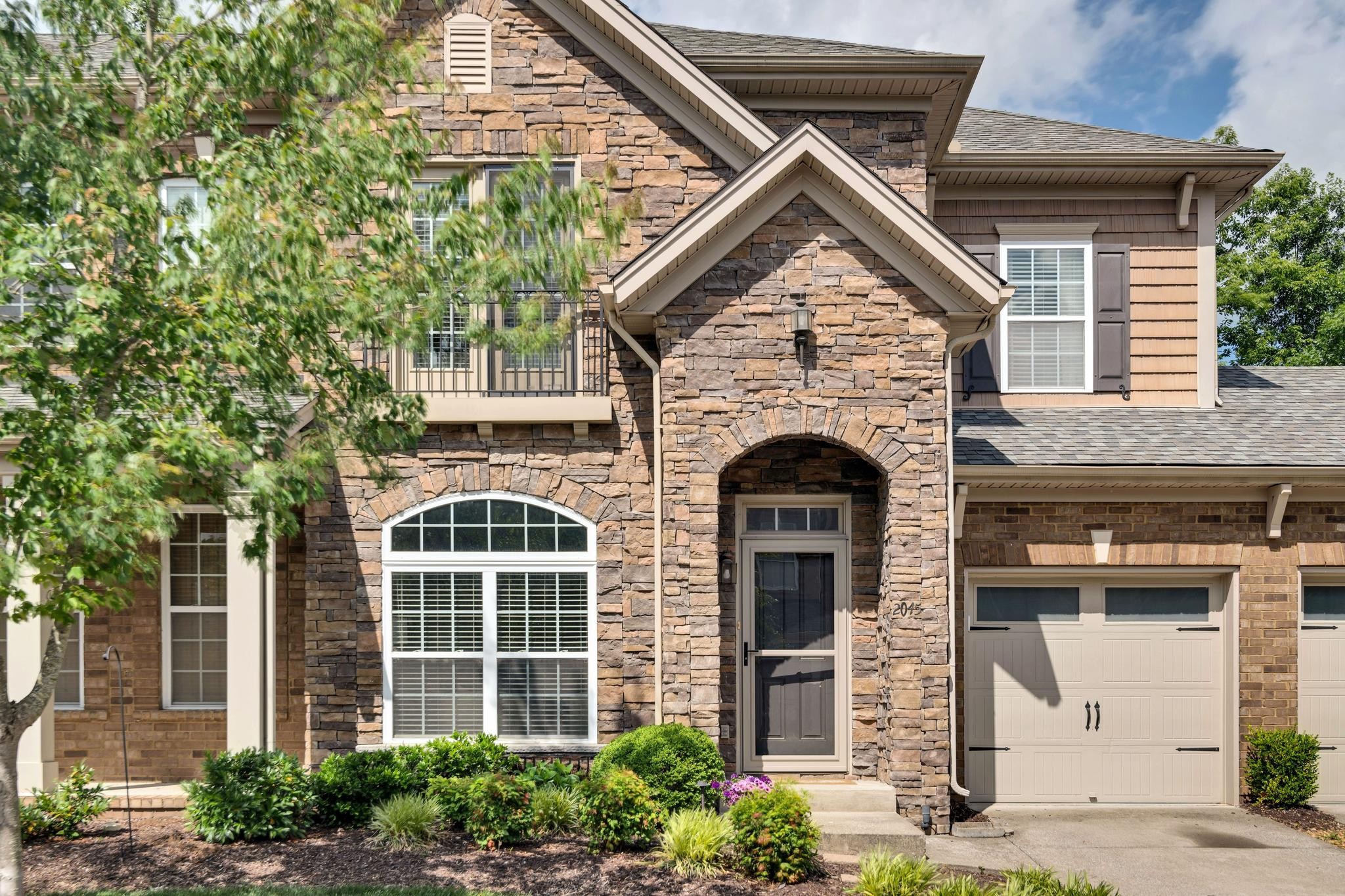 2045 Traemoor Village Drive Nashville TN 37209
