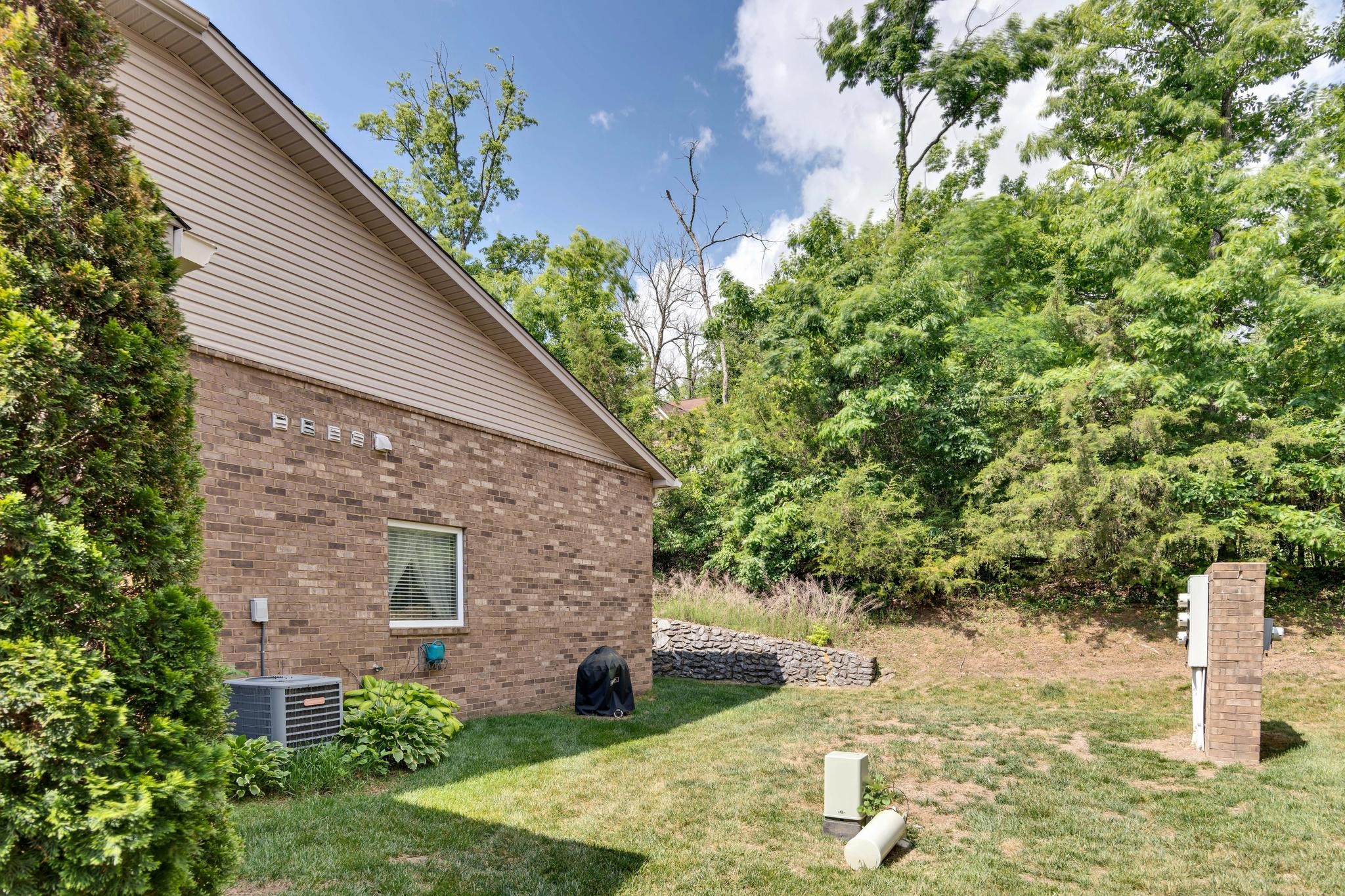 2045 Traemoor Village Drive Nashville TN 37209