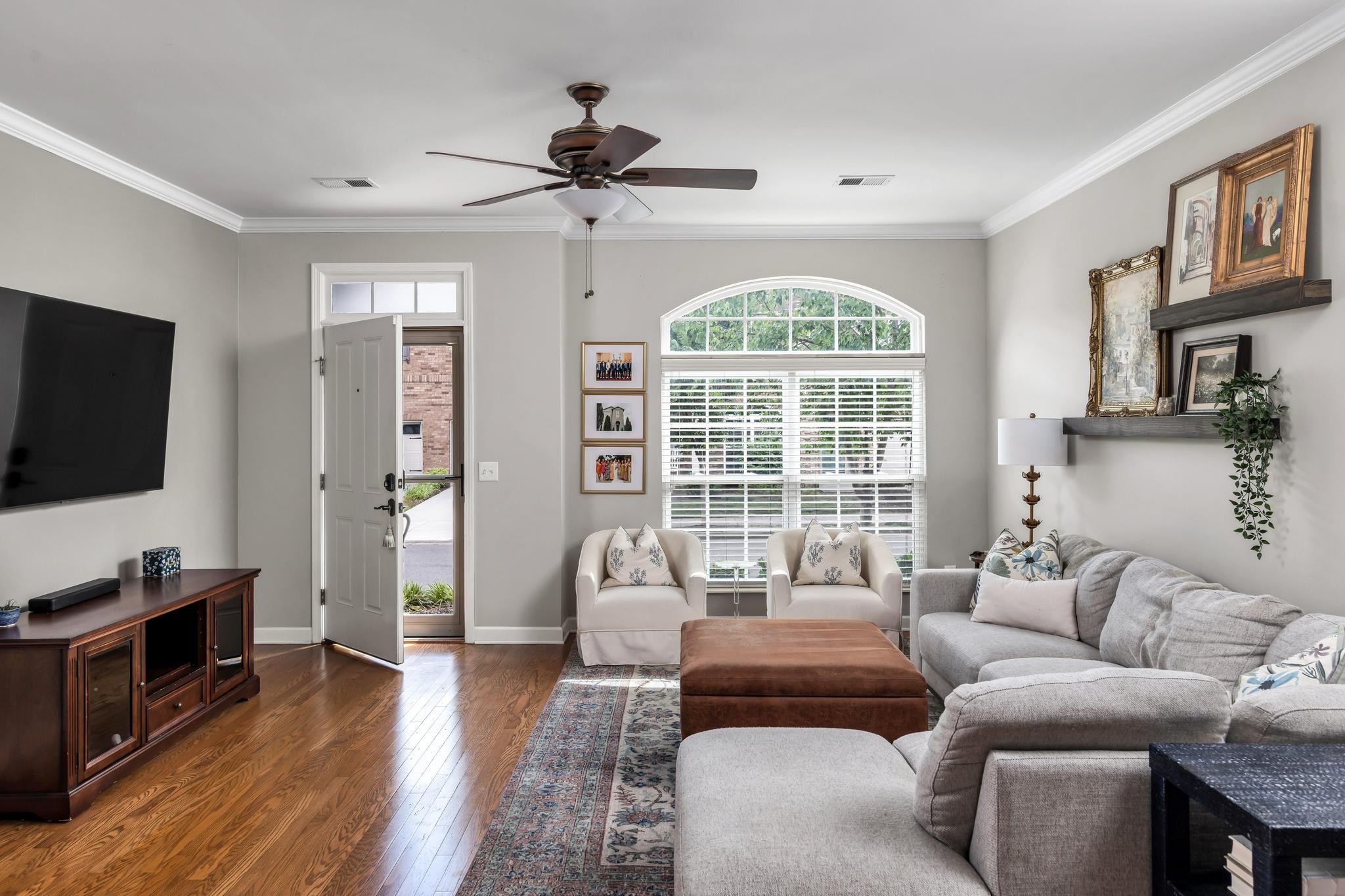 2045 Traemoor Village Drive Nashville TN 37209