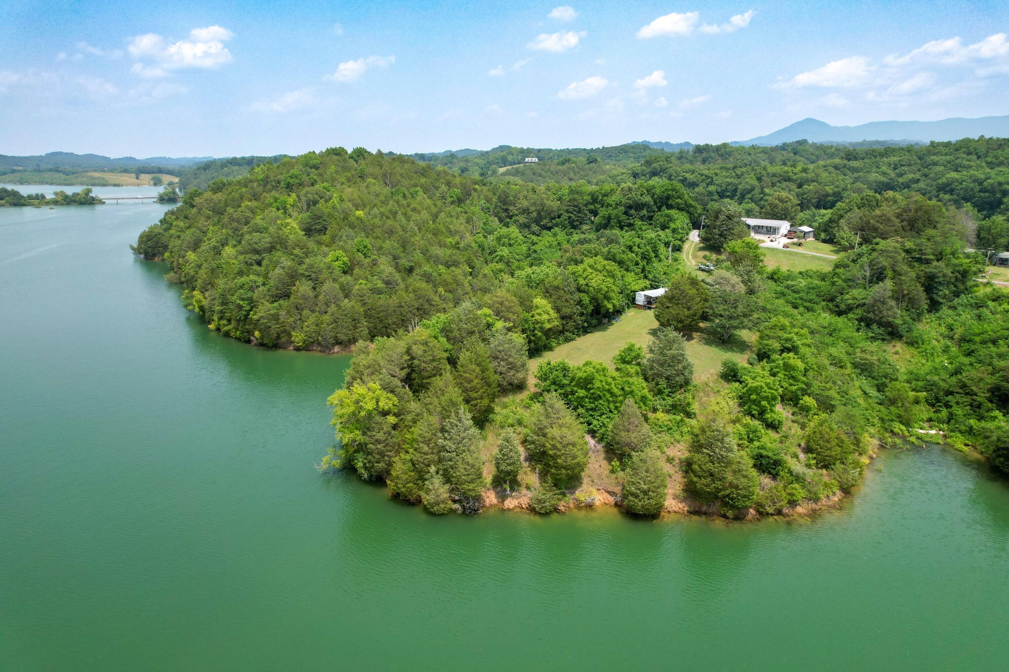 2751 Von Hill Road Dandridge TN 37725