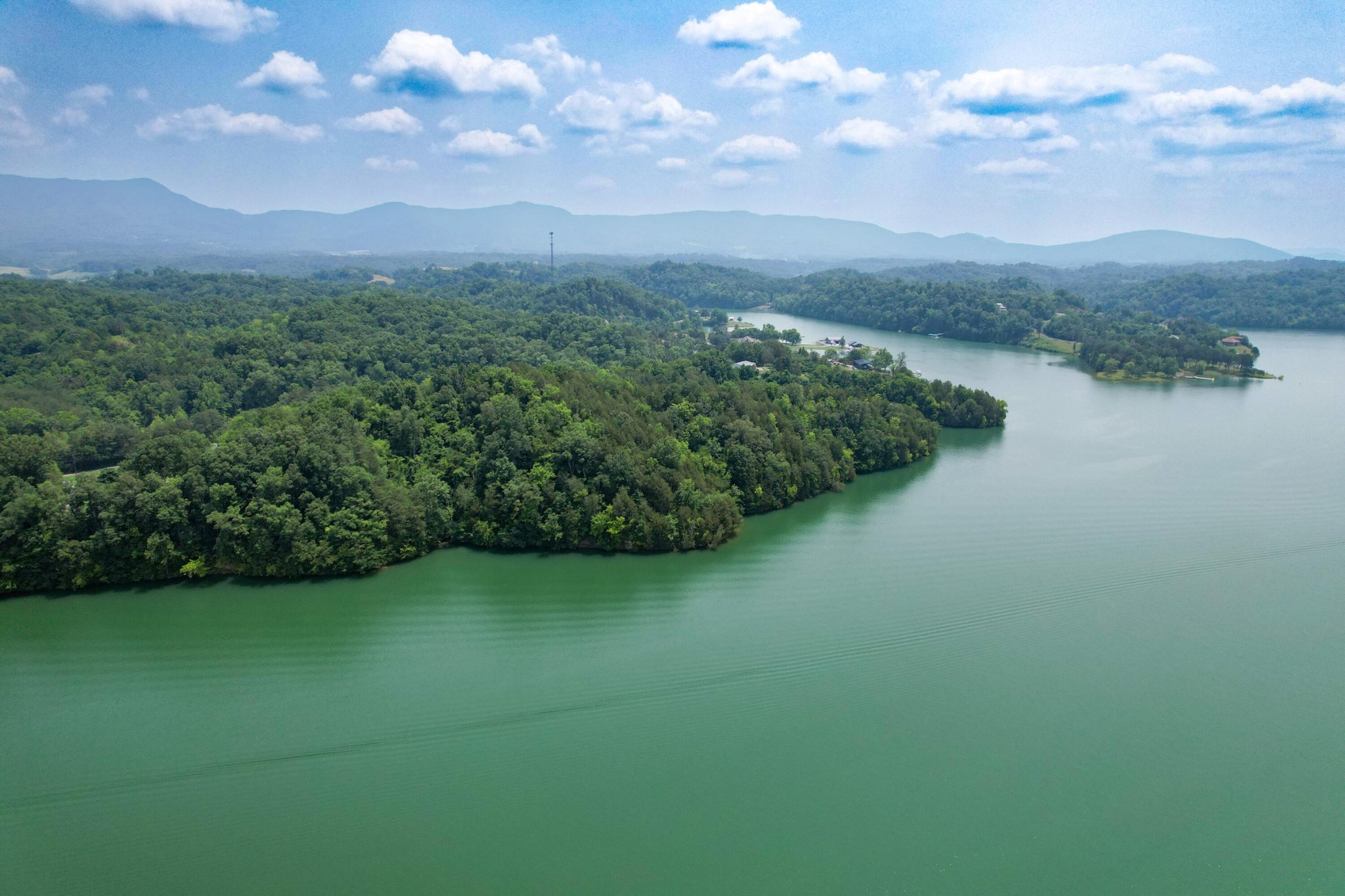 2751 Von Hill Road Dandridge TN 37725