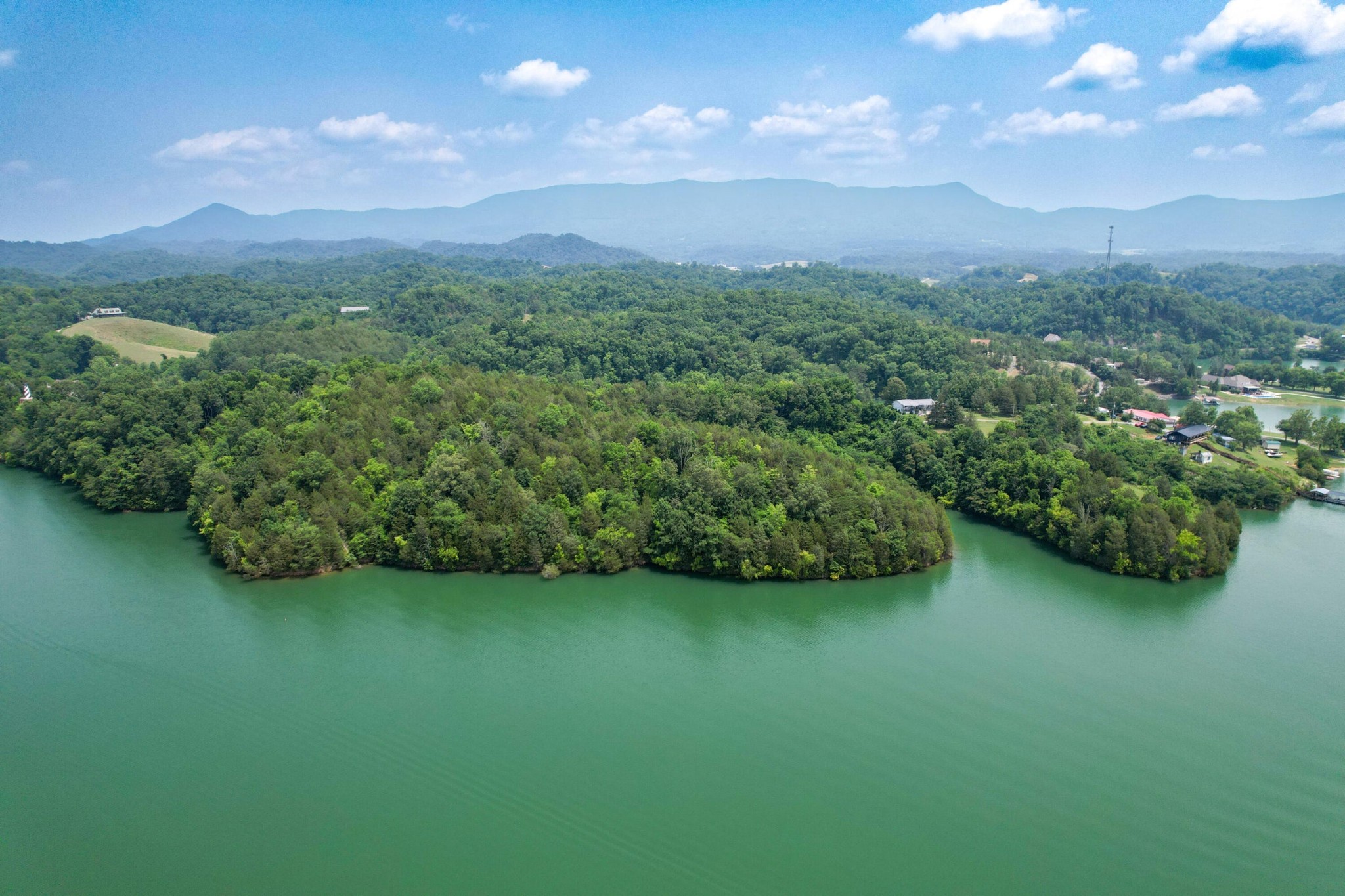 2751 Von Hill Road Dandridge TN 37725