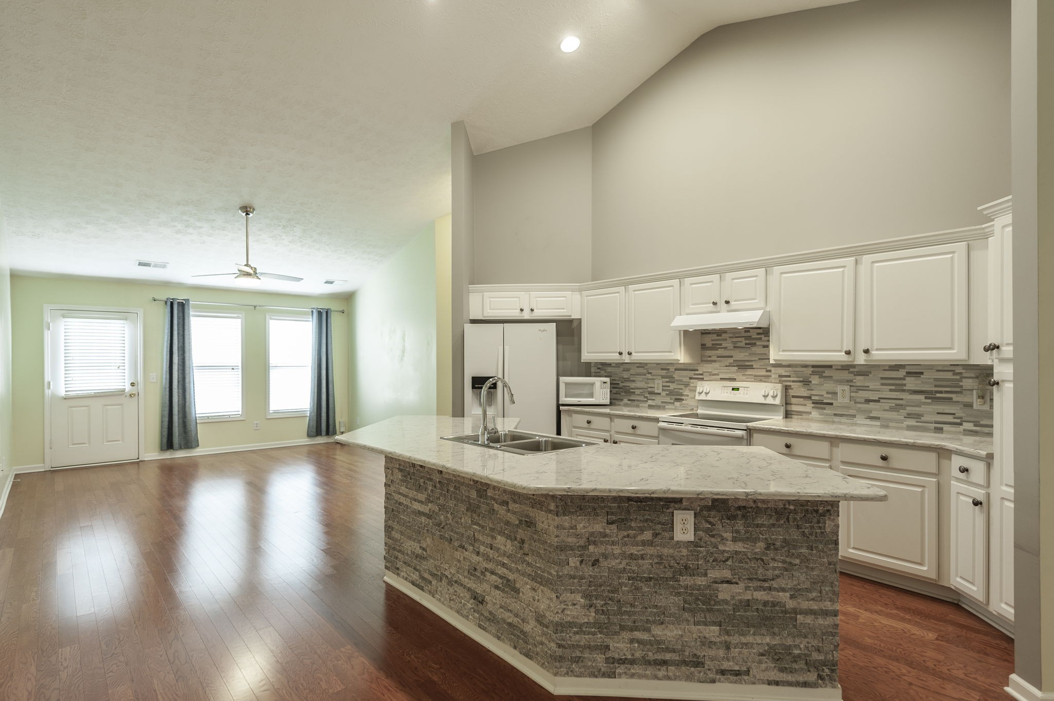 395 Devon Chase Hill Gallatin TN 37066