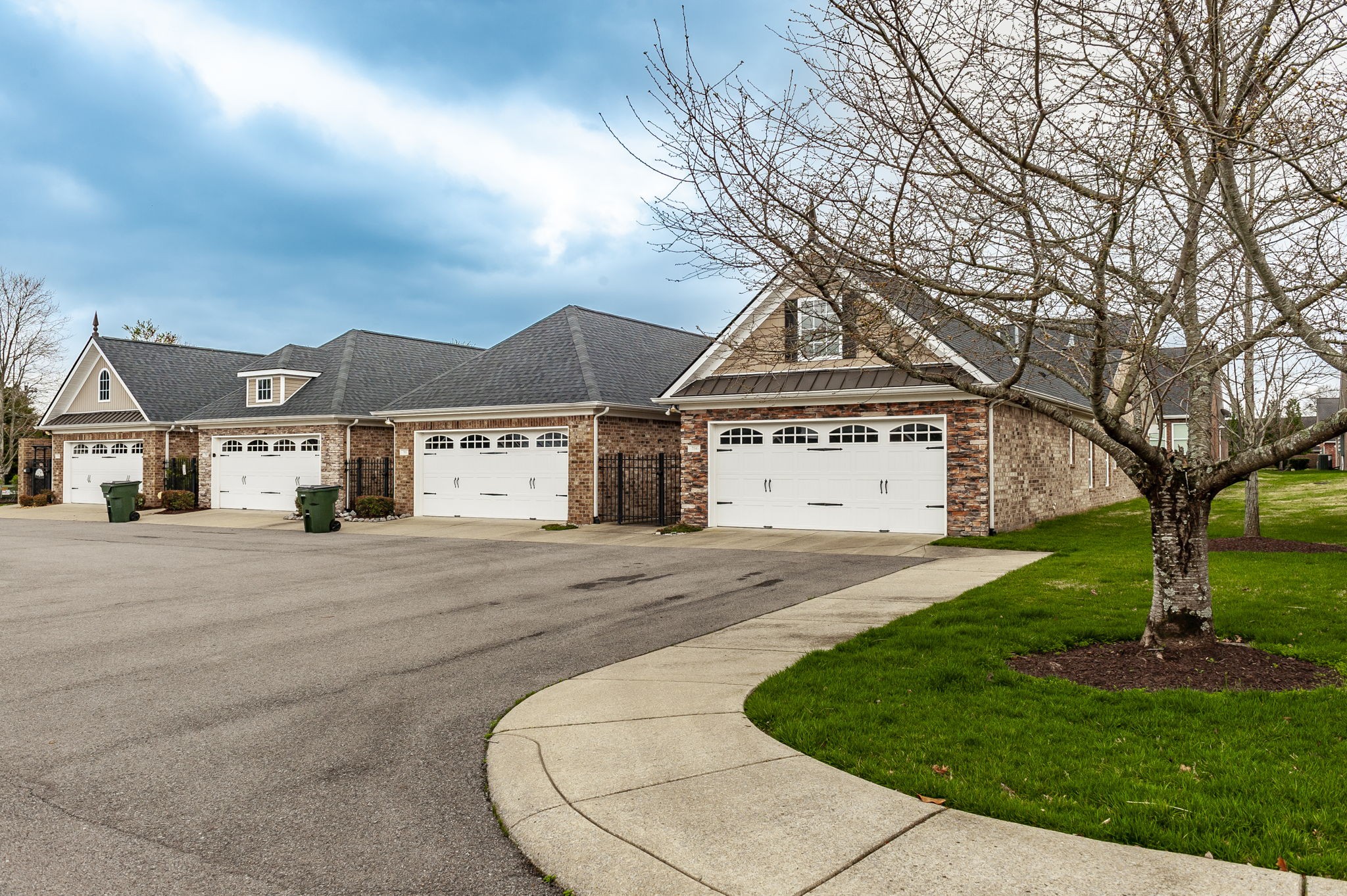 395 Devon Chase Hill Gallatin TN 37066