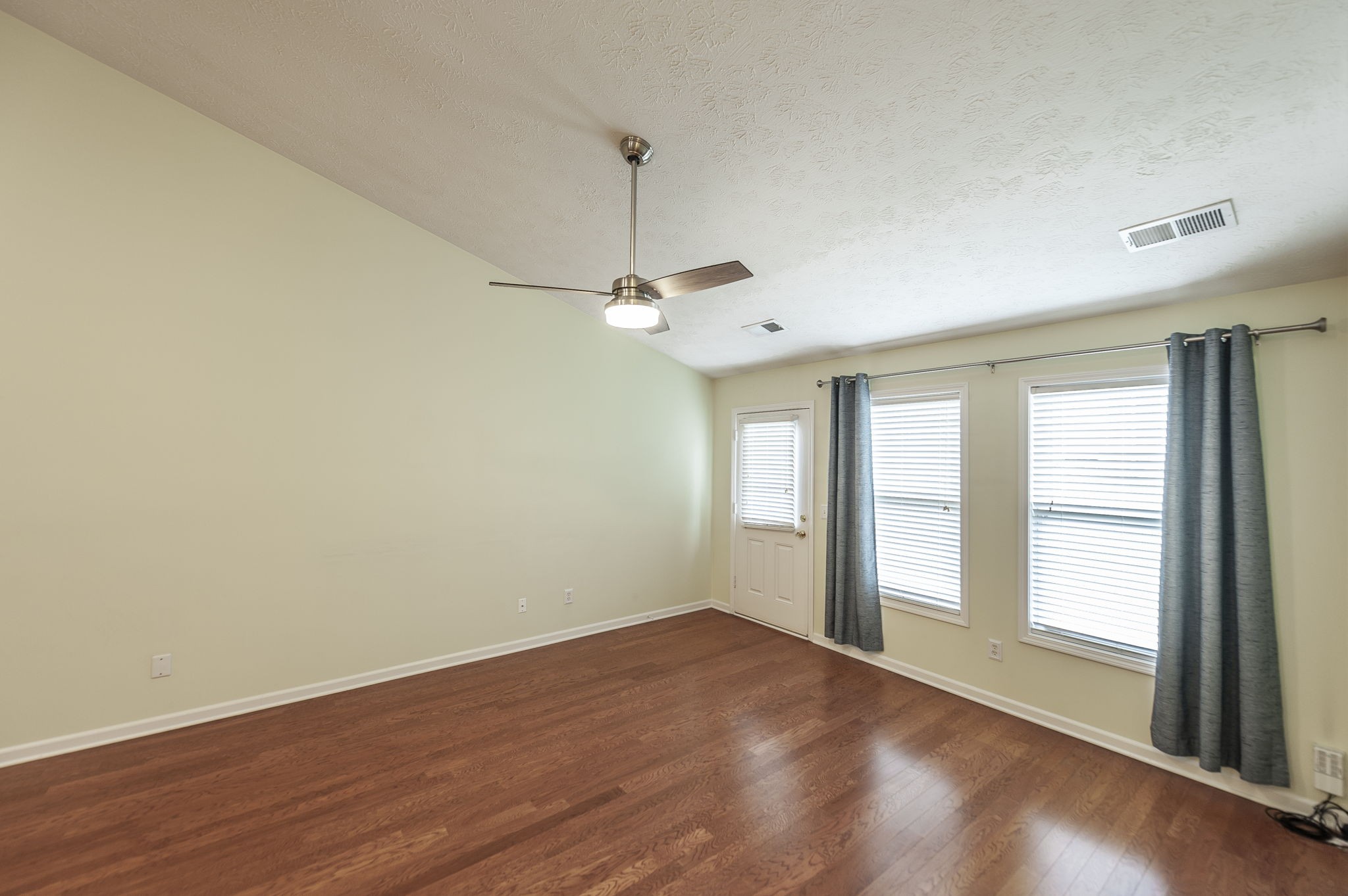 395 Devon Chase Hill Gallatin TN 37066
