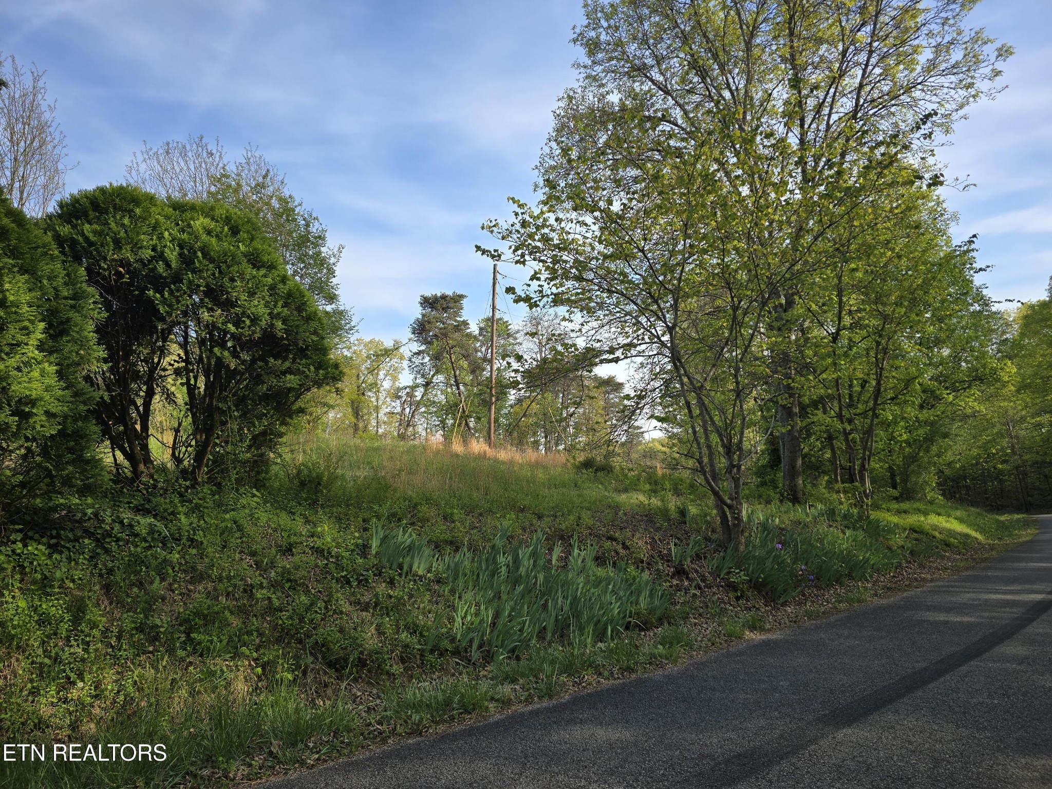 3697 Jackson Bend Road Lenoir City TN 37772