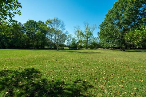 2004 Kimberly Drive Mount Juliet TN 37122