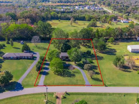 2004 Kimberly Drive Mount Juliet TN 37122