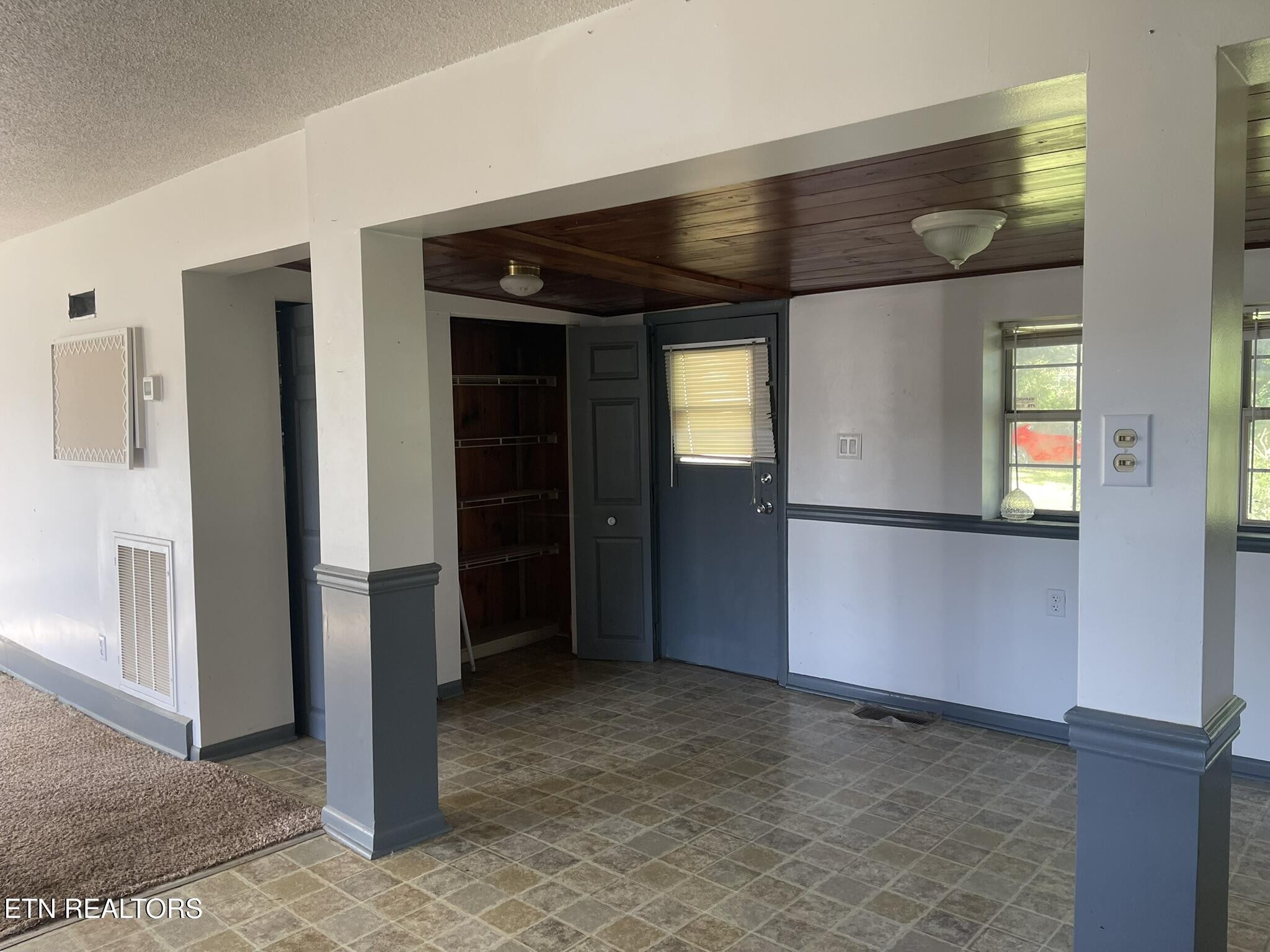 4505 Sing Lane Louisville TN 37777