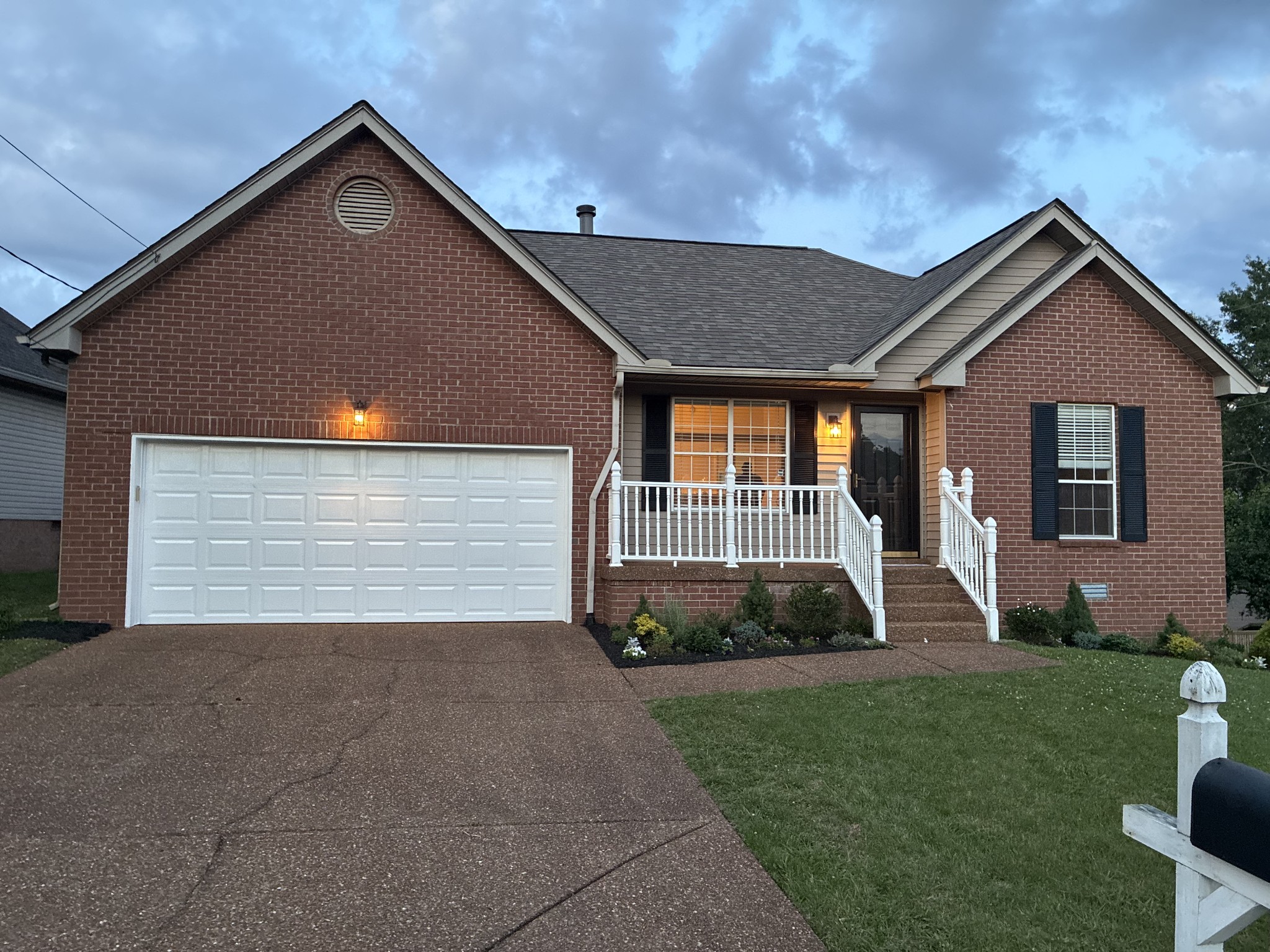 1229 Crestfield Drive Nashville TN 37211