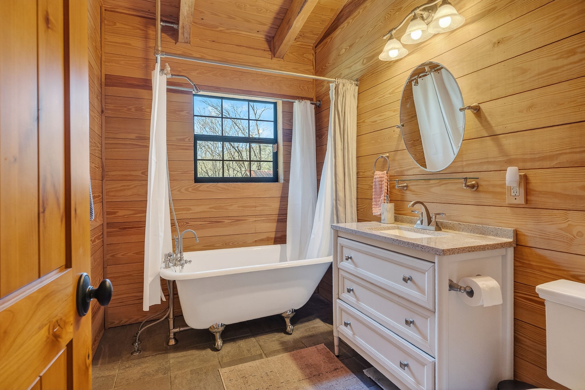 3331 Adamson Branch Road Liberty TN 37095