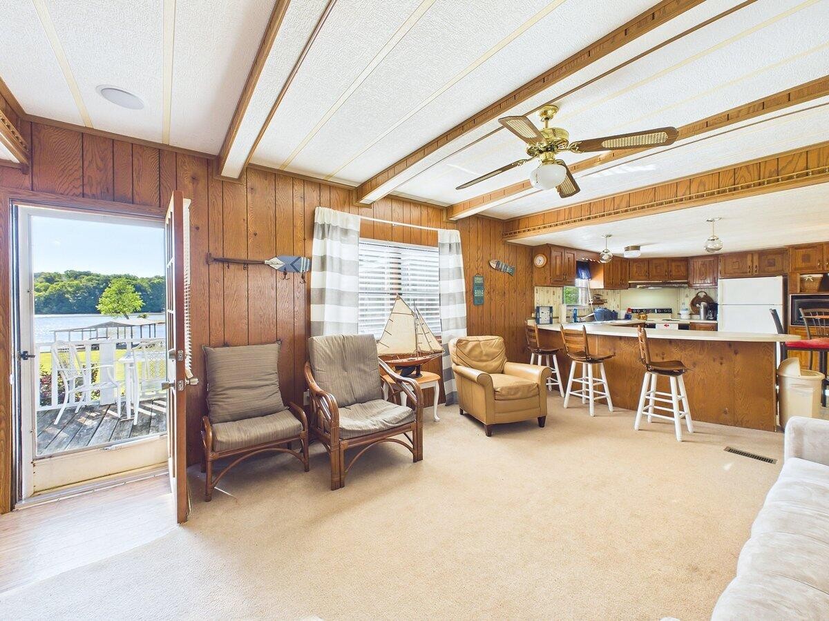 3924 River Road Ten Mile TN 37880