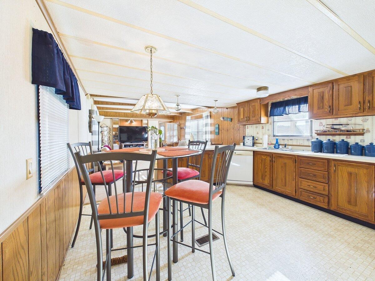 3924 River Road Ten Mile TN 37880
