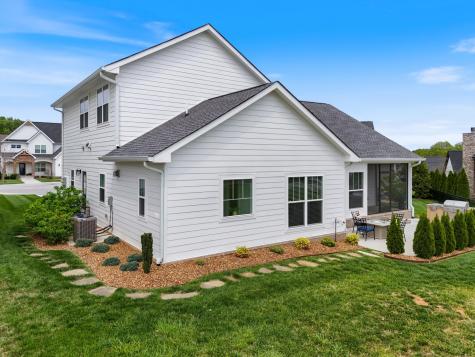22 Flip Flop Court Winchester TN 37398