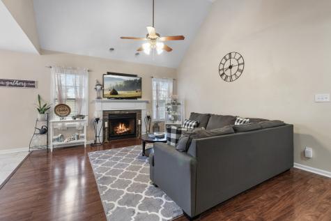 908 Cindy Jo Court Clarksville TN 37040