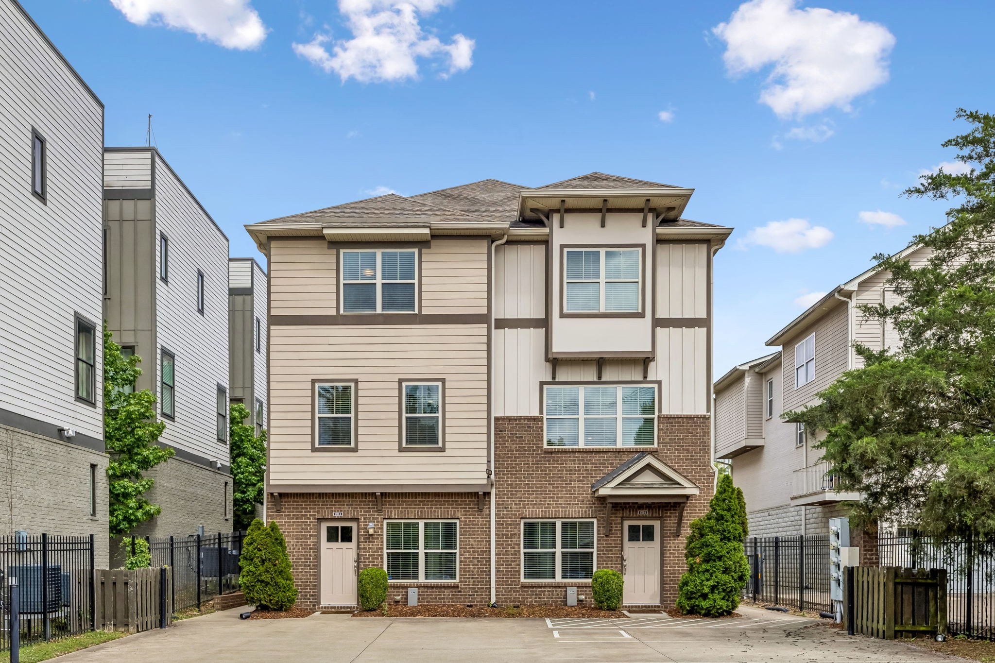 1722A 14th Ave, S Nashville TN 37212
