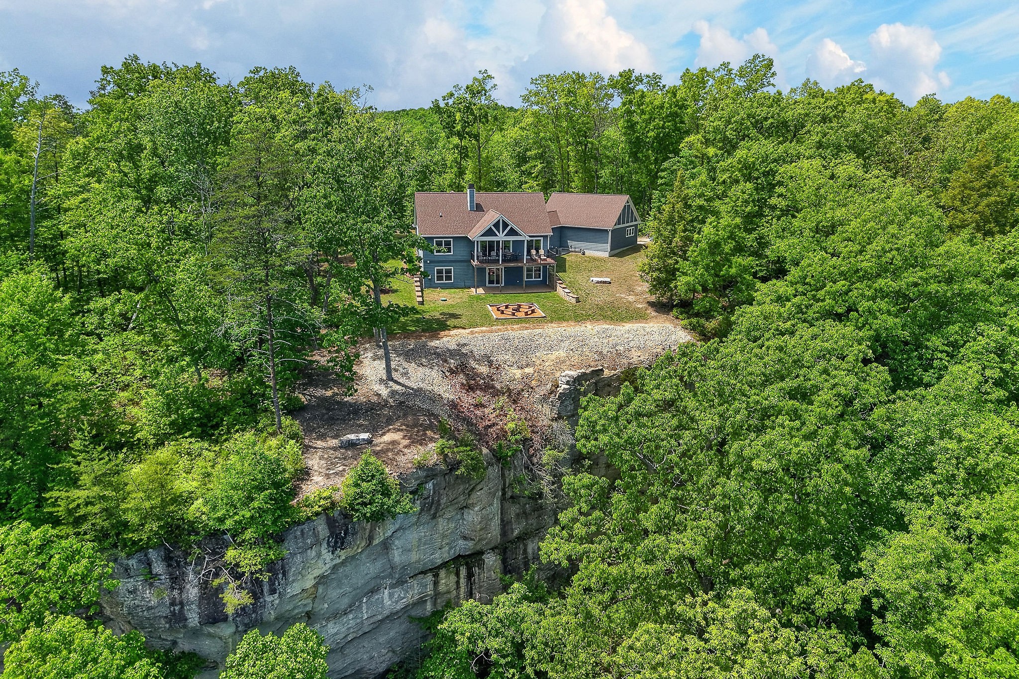 865 Eastridge Pass Monterey TN 38574