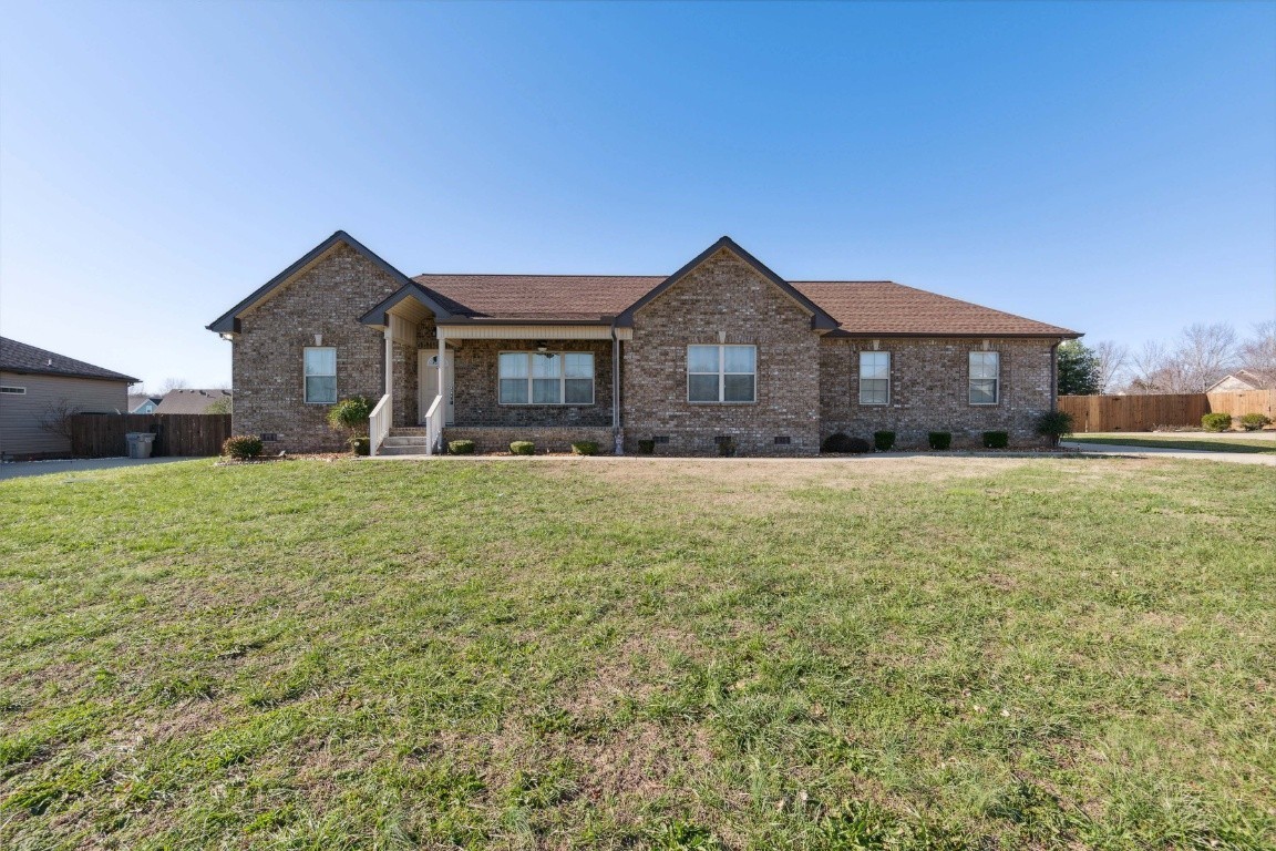 1419 Leaf Lane Ashland City TN 37015