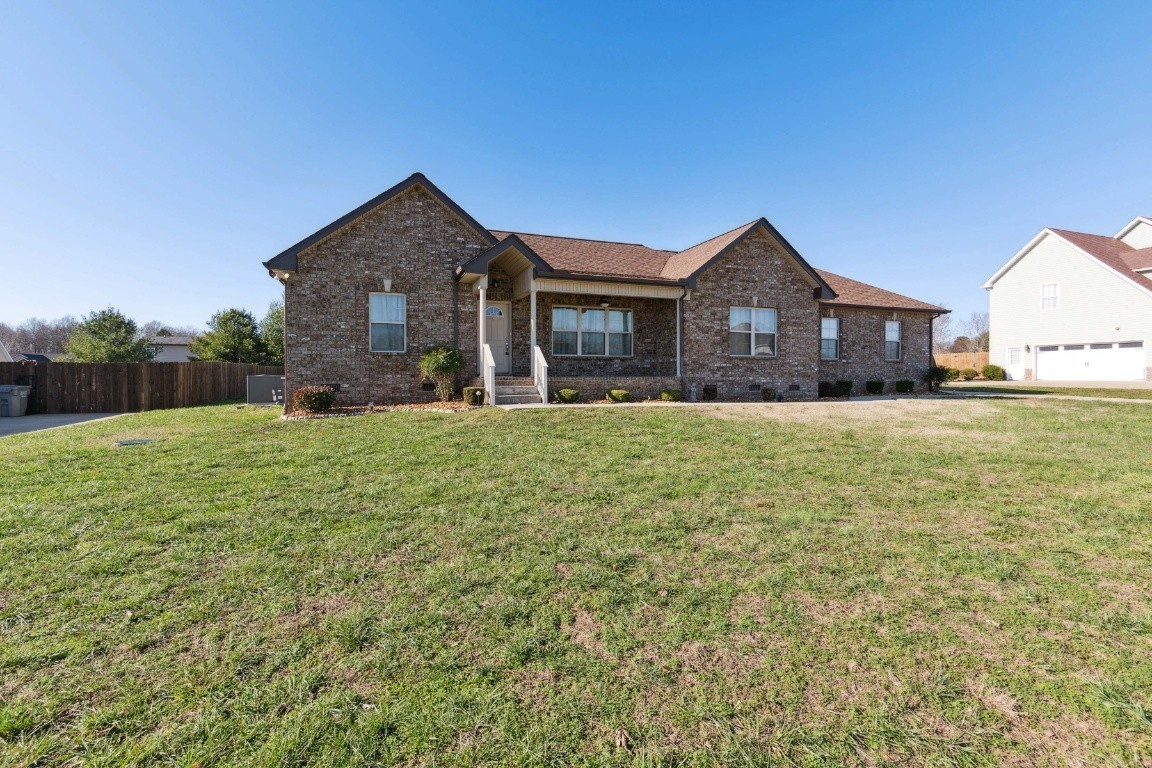 1419 Leaf Lane Ashland City TN 37015