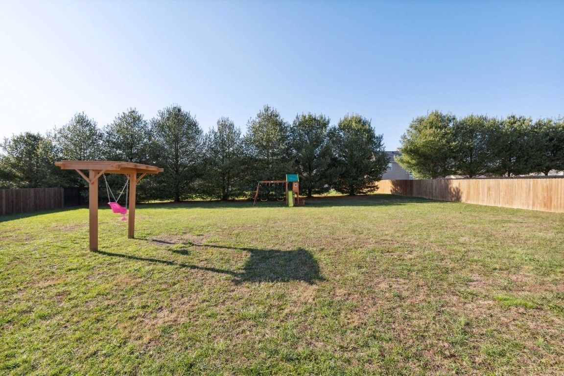 1419 Leaf Lane Ashland City TN 37015