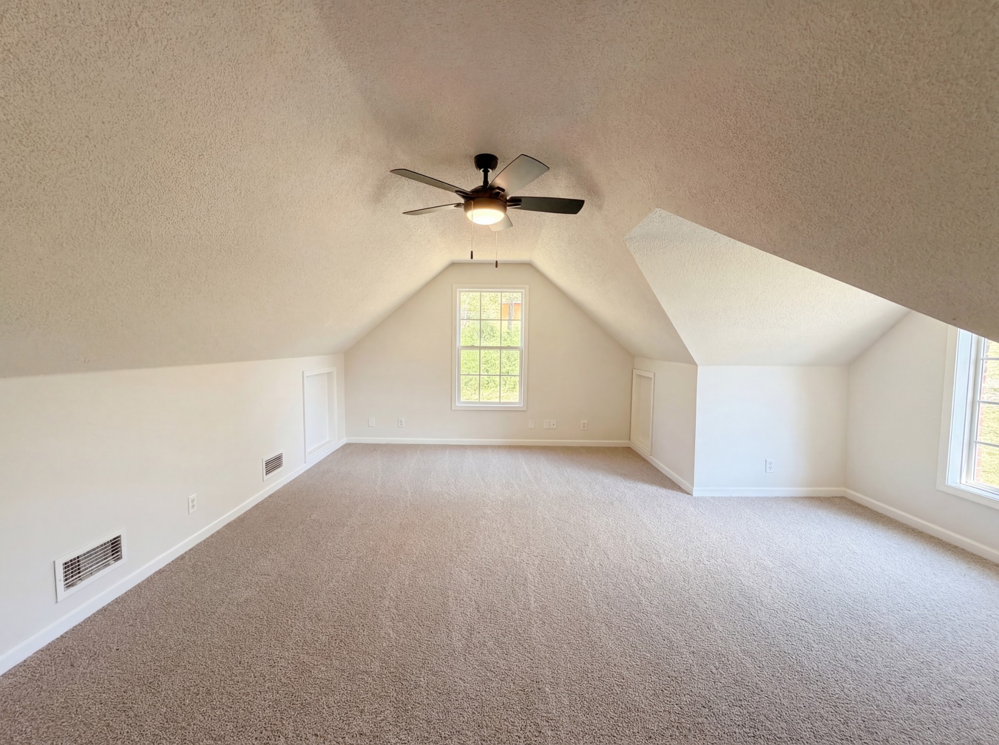 1666 Sparkleberry Drive Clarksville TN 37042