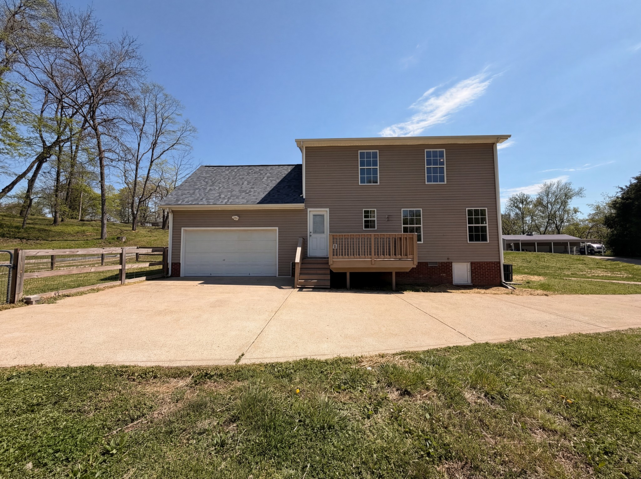 1666 Sparkleberry Drive Clarksville TN 37042