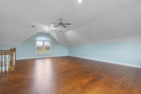 1600 Oakdale Road Westmoreland TN 37186