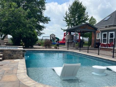 1600 Oakdale Road Westmoreland TN 37186