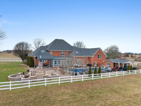 1600 Oakdale Road Westmoreland TN 37186