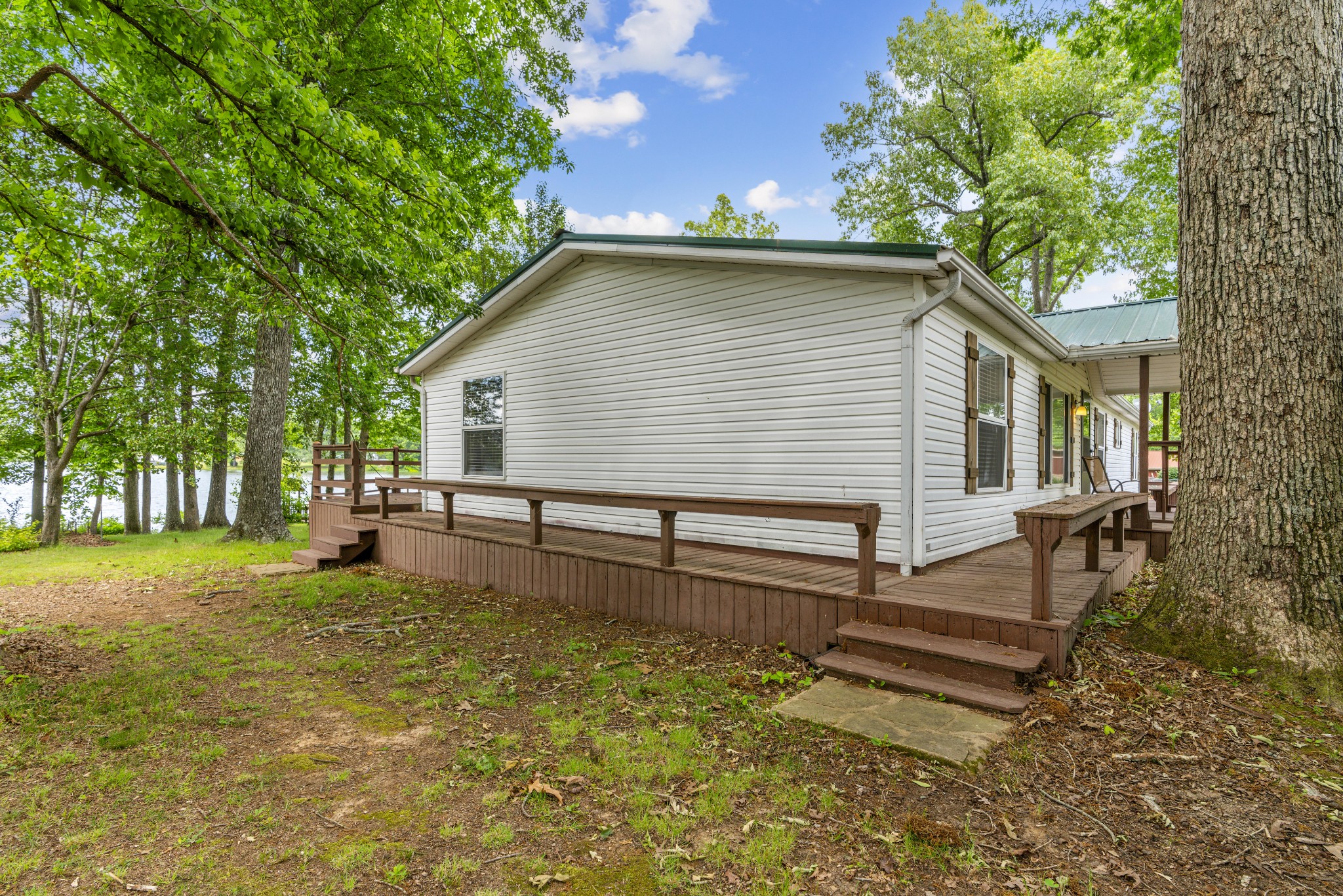 46 Lakeshore Drive Beechgrove TN 37018