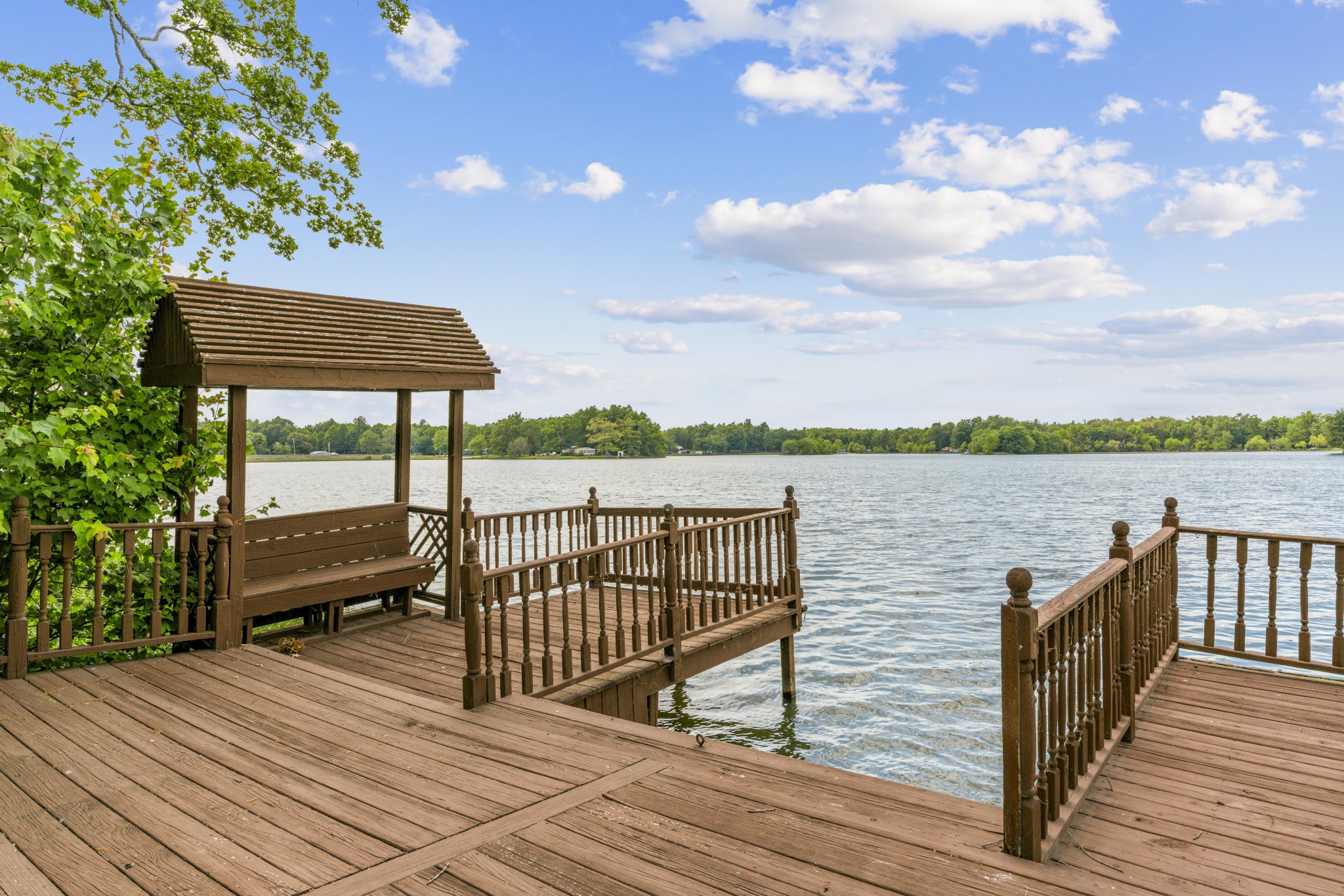 46 Lakeshore Drive Beechgrove TN 37018