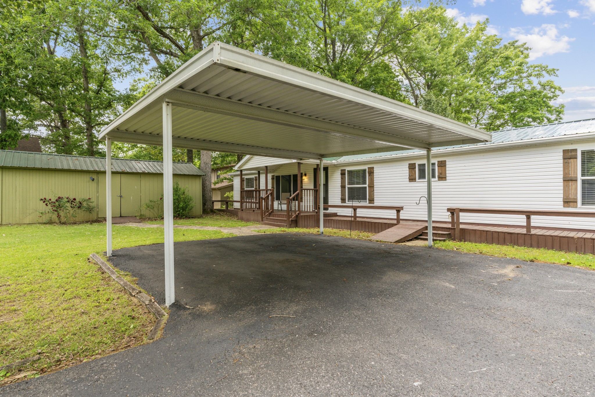 46 Lakeshore Drive Beechgrove TN 37018