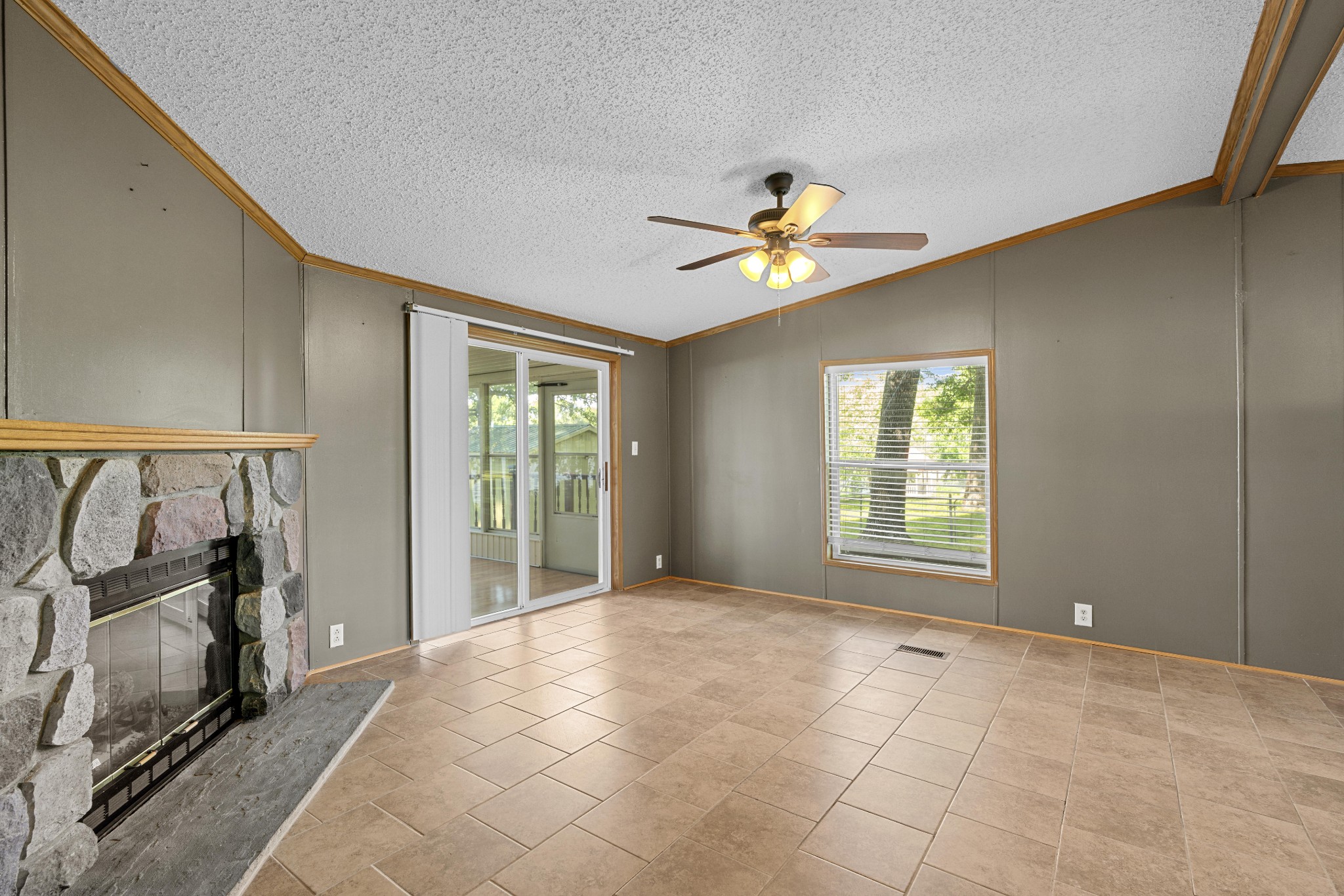 46 Lakeshore Drive Beechgrove TN 37018