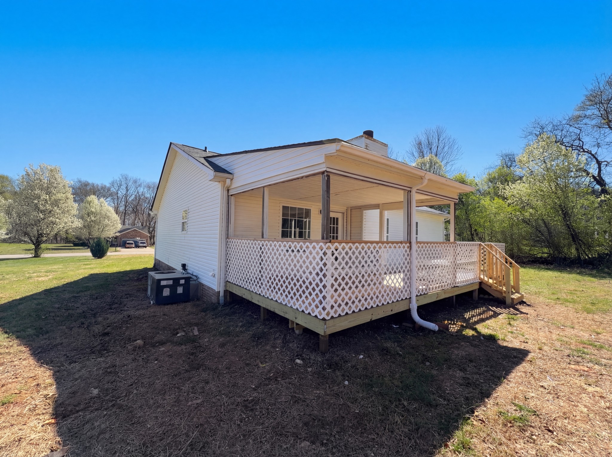 1690 Sparkleberry Drive Clarksville TN 37042