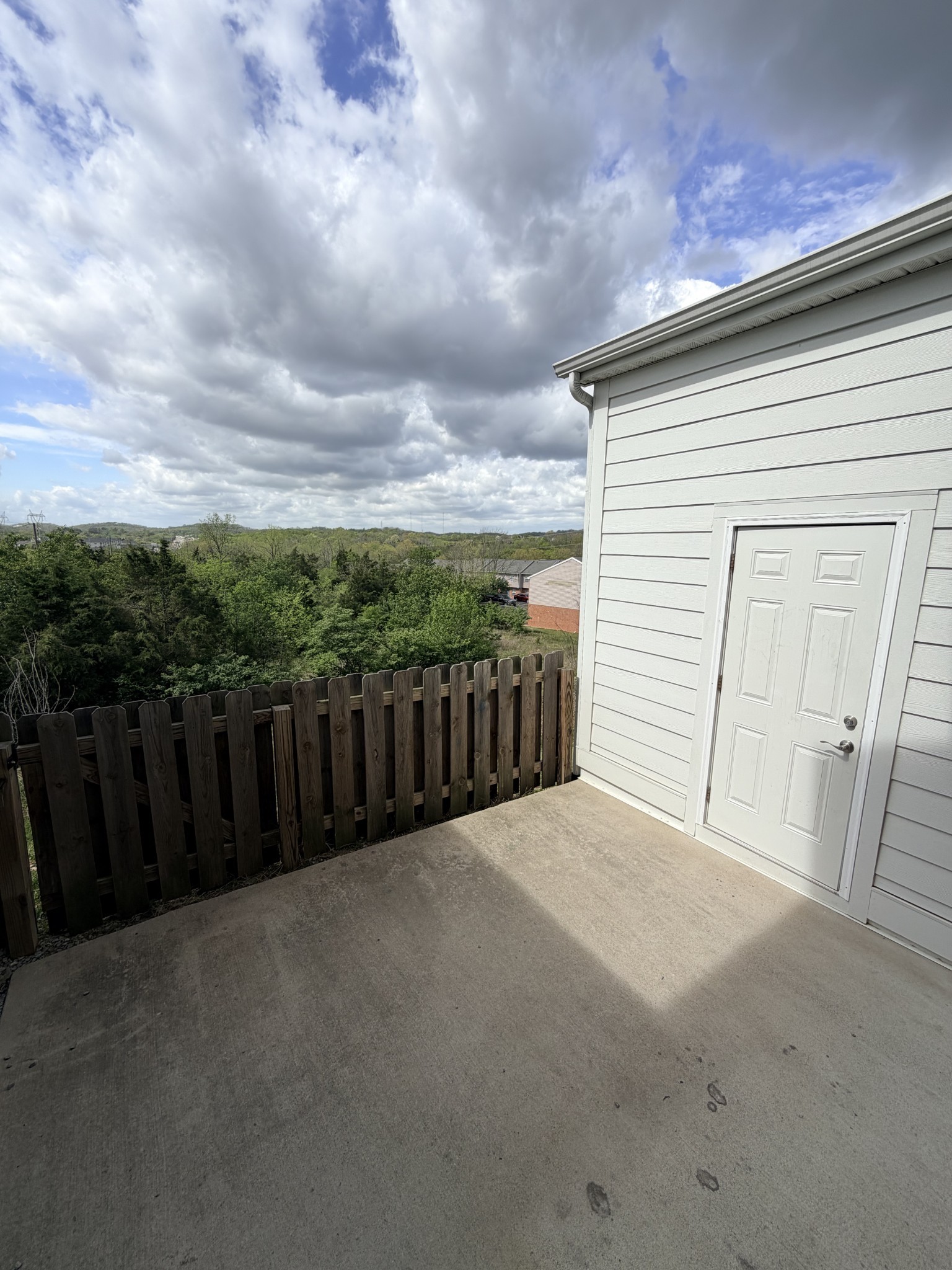 140 Dry Creek Commons Drive Goodlettsville TN 37072