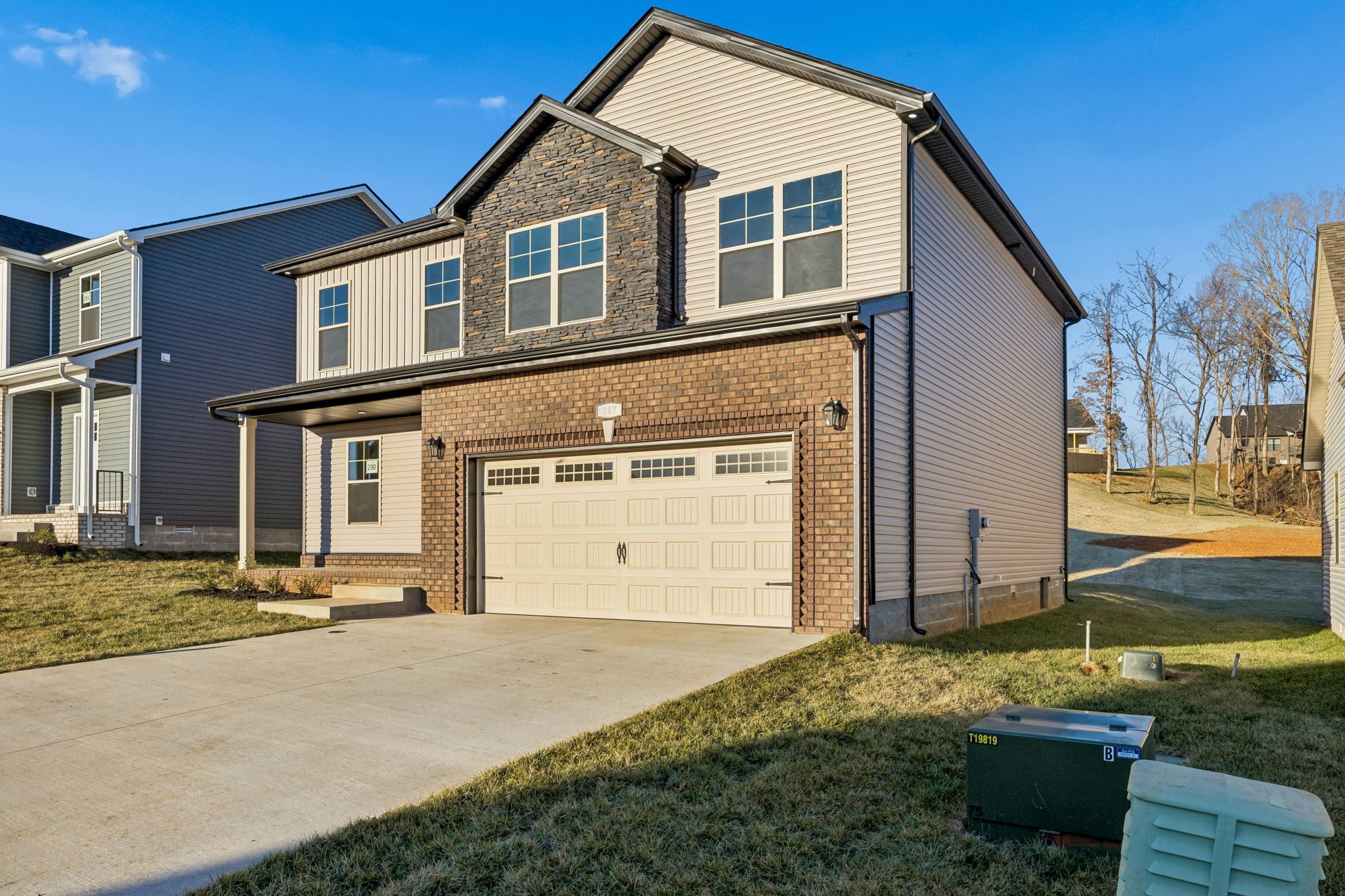319 Cardinal Creek Clarksville TN 37040
