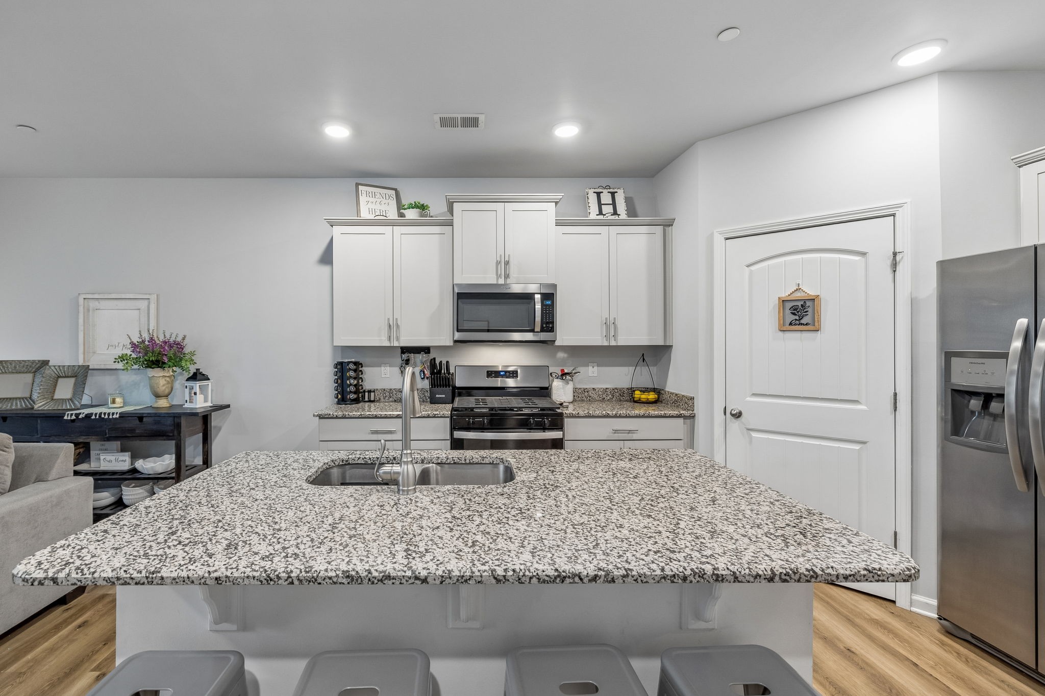 320 Manor Row Pleasant View TN 37146