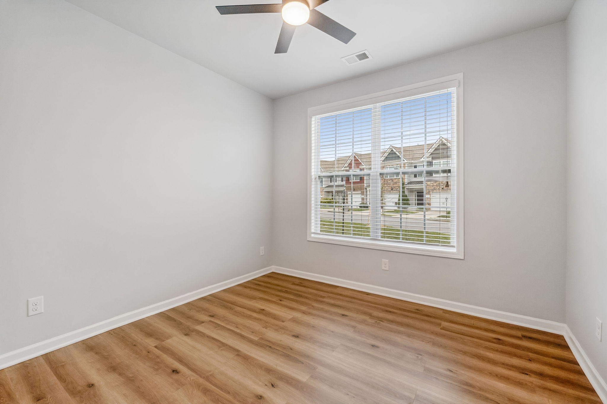 320 Manor Row Pleasant View TN 37146