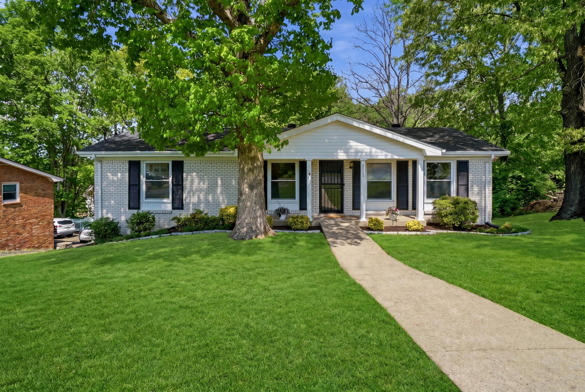 2442 Broadview Drive Nashville TN 37217