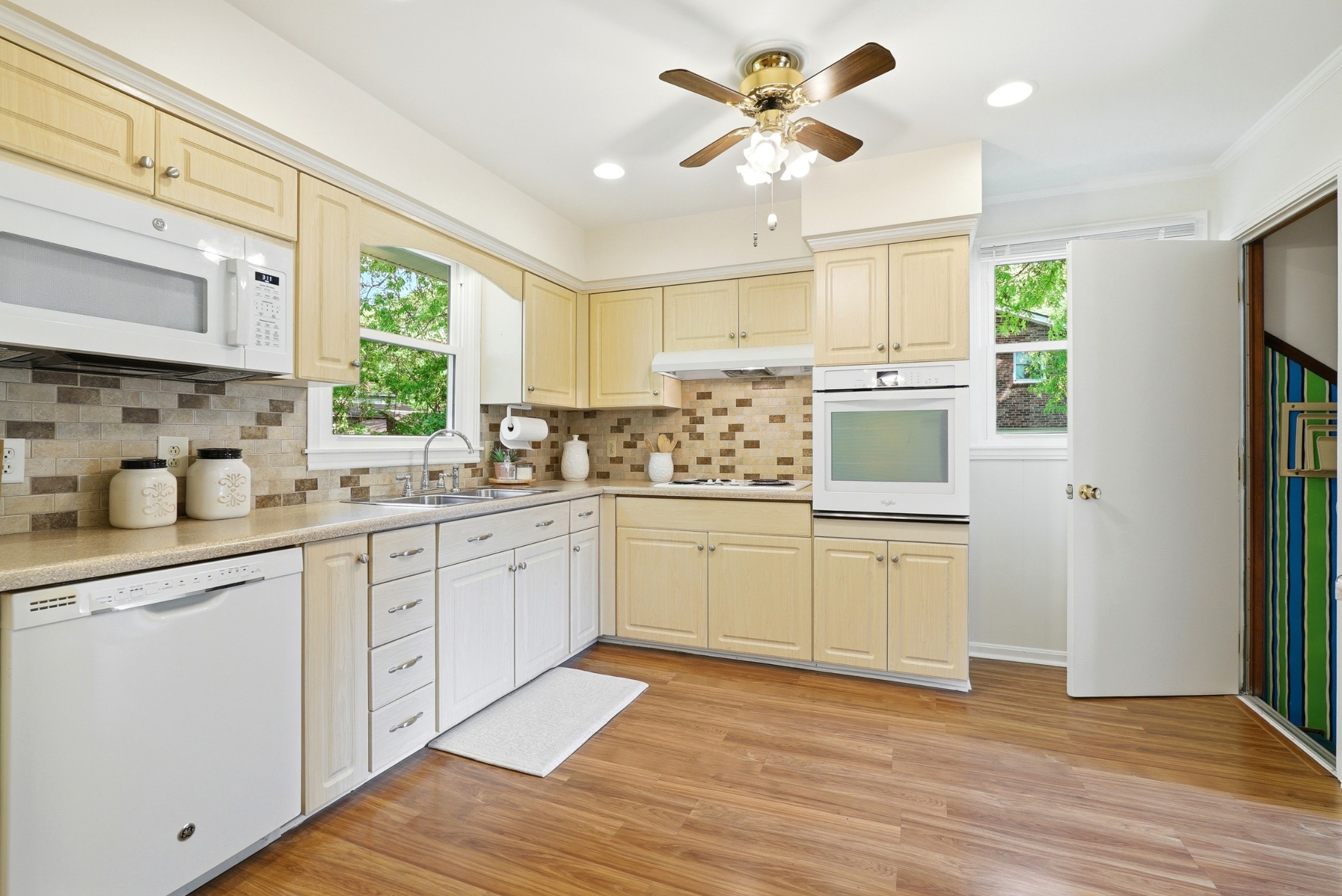 2442 Broadview Drive Nashville TN 37217