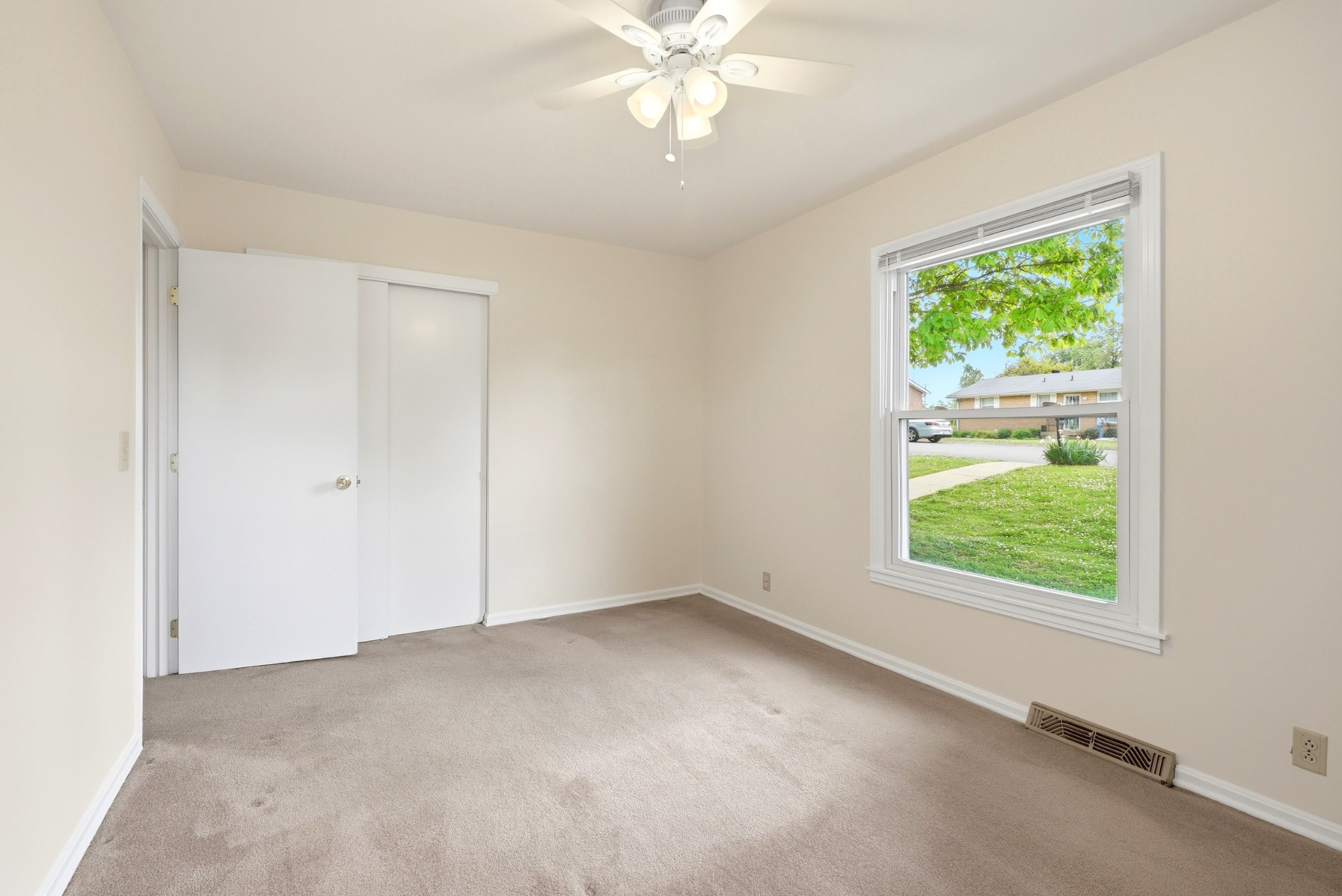 2442 Broadview Drive Nashville TN 37217