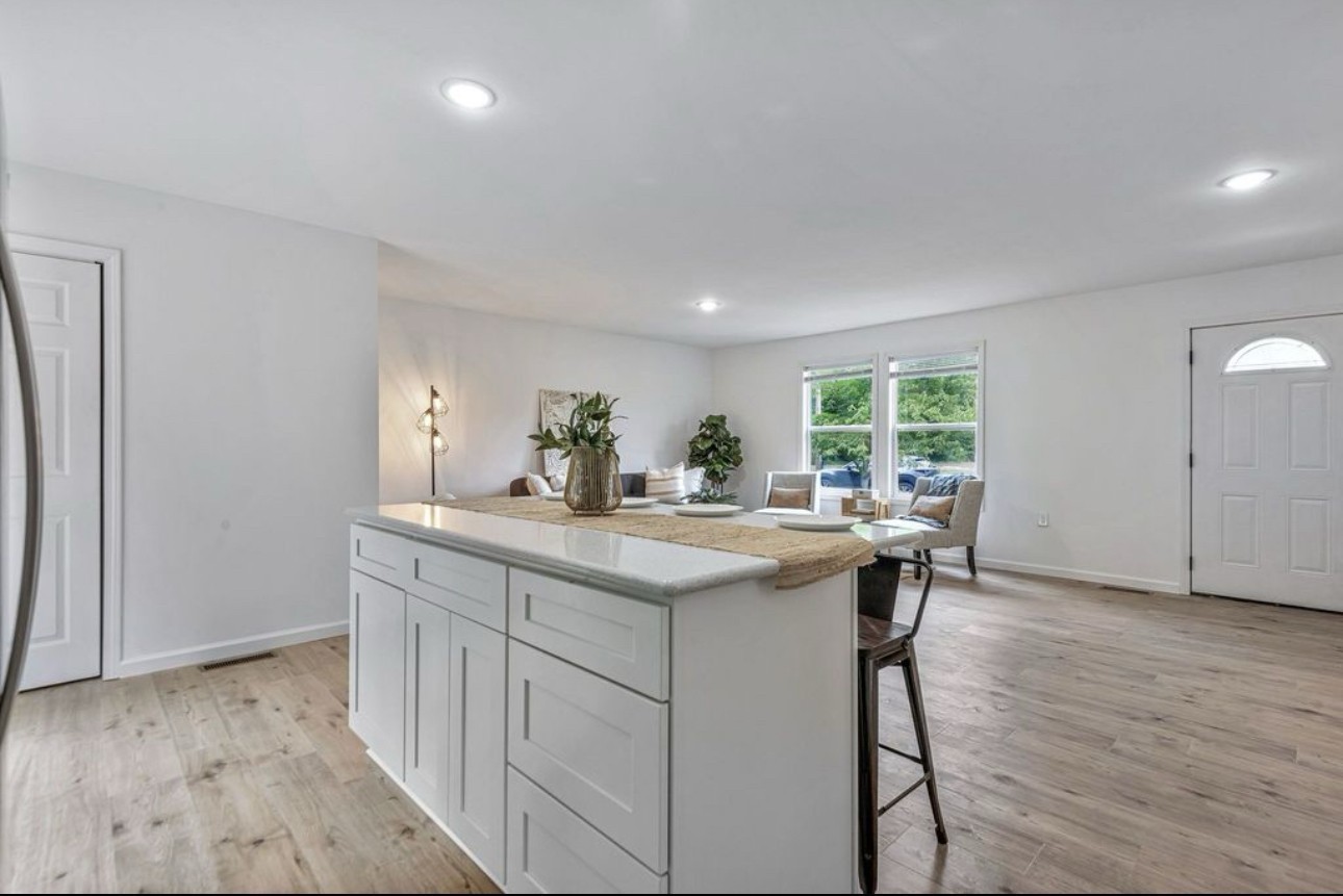 10498 Missionary Ridge Road Bon Aqua TN 37025