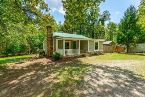 1059 County Road 639 Mentone AL 35984