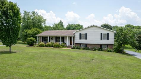 1335 Chippendale Circle Columbia TN 38401